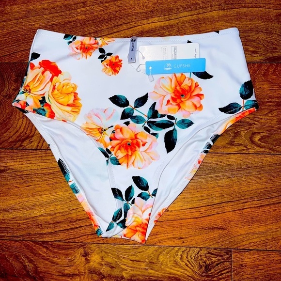 Cupshe Swim Cupshe Small Rose Bikini Bottom New Poshmark